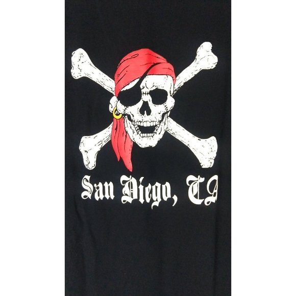 Black San Diego California skull and cross bones t shir - Picture 3 of 4